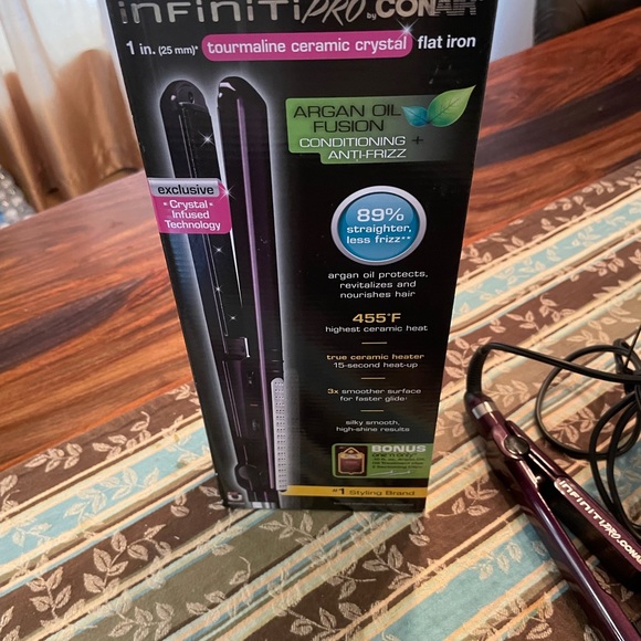 Ceramic iron one time was used for hair - Picture 1 of 6